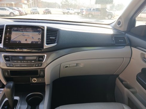 Used 2017 Honda Ridgeline RTL-T image 13
