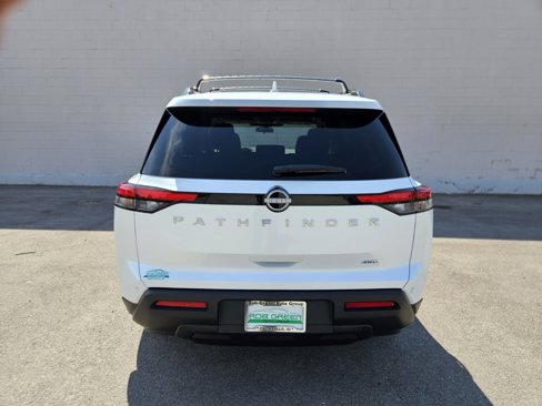 New 2025 Nissan Pathfinder SV w/ Cargo Package image 6