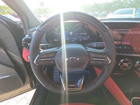 New 2025 Chevrolet Blazer EV SS image 15
