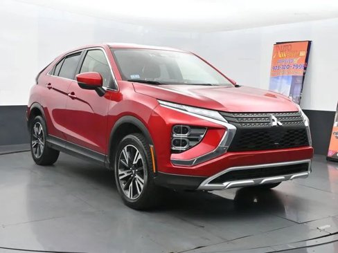 Used 2024 Mitsubishi Eclipse Cross SE image 2