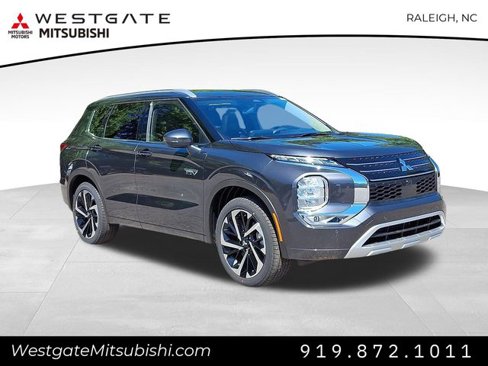 New 2025 Mitsubishi Outlander SEL image 1