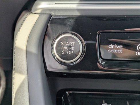 New 2025 Audi Q5 Prestige image 30