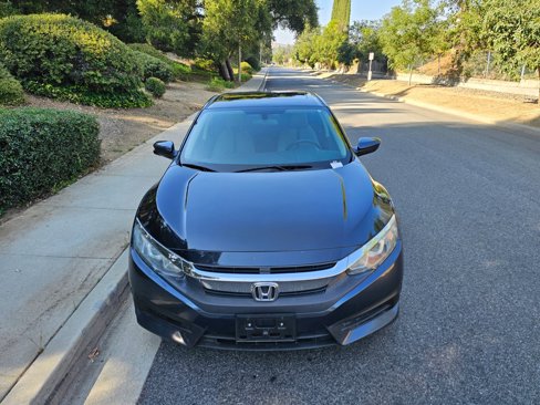 Used 2018 Honda Civic EX image 16