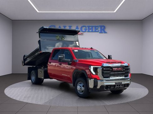 New 2025 GMC Sierra 3500 Pro w/ Convenience Package image 1