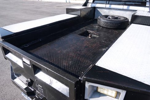 Used 2018 RAM 3500 Tradesman w/ Chrome Appearance Group image 21