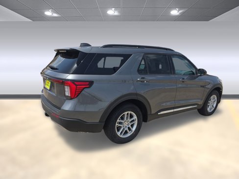 New 2025 Ford Explorer Active w/ Active Comfort Package image 7