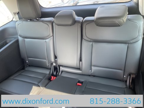 New 2025 Ford Expedition Active image 23