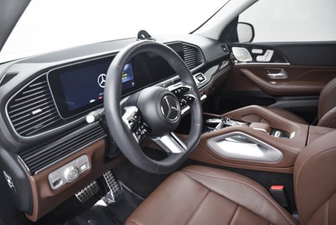 Used 2024 Mercedes-Benz GLS 450 4MATIC image 15