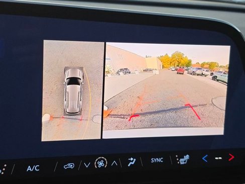 New 2026 Chevrolet Traverse Z71 w/ Driver Confidence Package image 6
