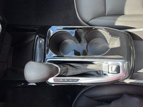 Certified 2025 Chevrolet Trax ACTIV w/ Sunroof Package image 22