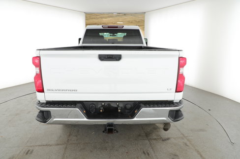 Used 2023 Chevrolet Silverado 2500 LT image 2