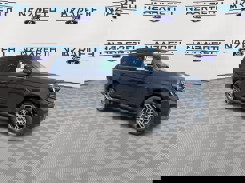 New 2025 Ford Expedition Active image 2
