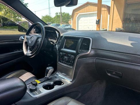 Used 2018 Jeep Grand Cherokee Limited image 14