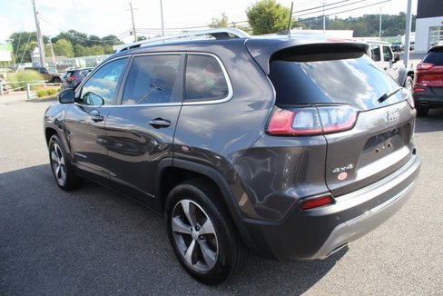 Used 2020 Jeep Cherokee Limited image 26