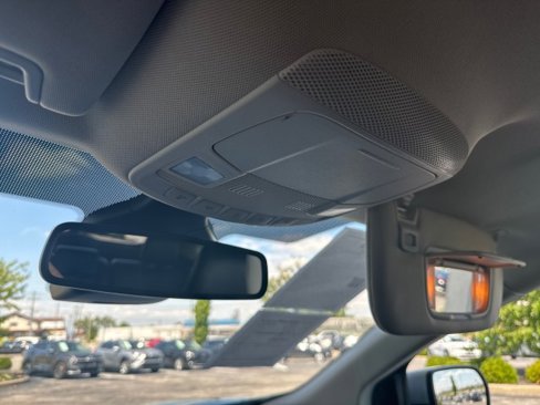 Used 2024 Ford Edge SEL image 12
