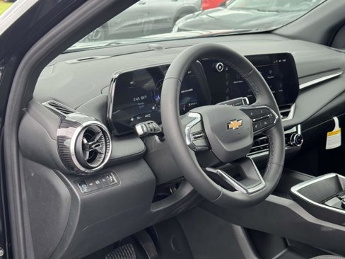 New 2026 Chevrolet Equinox LT w/ Safety and Technology Package image 7