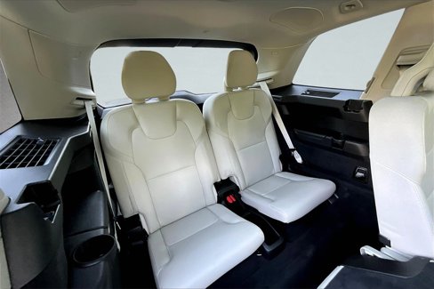 Certified 2024 Volvo XC90 B6 Plus w/ Protection Package Premier image 25