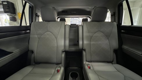 Certified 2022 Toyota Highlander Platinum image 15