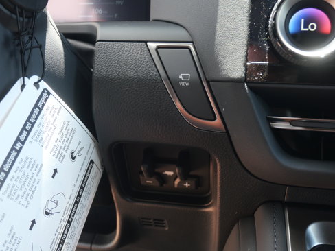 Used 2025 Lexus GX 550 image 21