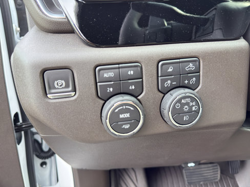 New 2026 Chevrolet Silverado 1500 LTZ image 20