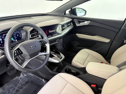 New 2026 Audi Q4 e-tron Premium image 4