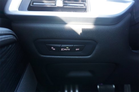 Used 2024 BMW X5 sDrive40i w/ M Sport Package image 5
