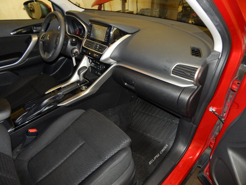 Used 2018 Mitsubishi Eclipse Cross ES image 21
