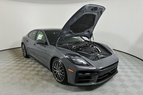New 2026 Porsche Panamera 4 E-Hybrid image 34