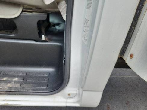 Used 2016 Chevrolet Express 3500 Extended image 15