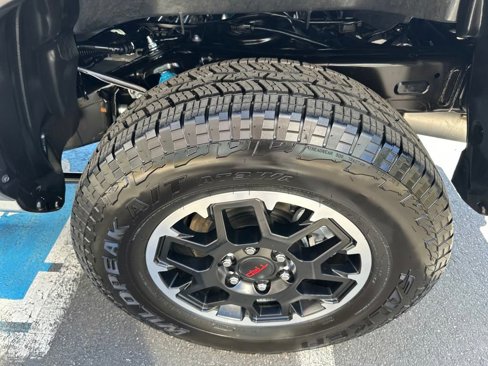 Certified 2024 Toyota Tacoma TRD Off-Road image 27