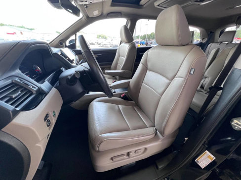 Used 2020 Honda Pilot Touring image 12