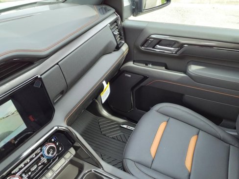 New 2025 GMC Sierra 2500 AT4 w/ AT4 Premium Plus Package image 19