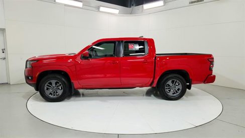 Used 2025 Nissan Frontier SV w/ SV Convenience Package image 5