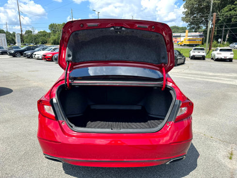 Used 2018 Honda Accord Sport image 28