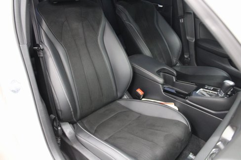 Used 2023 Acura Integra A-Spec image 25