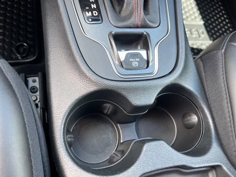 Used 2022 Jeep Cherokee Trailhawk w/ Sun, Sound & Nav Group image 31