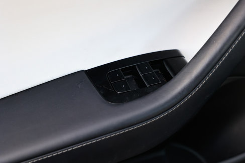 Used 2019 Tesla Model 3 Long Range image 39