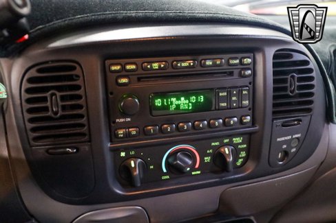 Used 2003 Ford F150 Lightning image 17