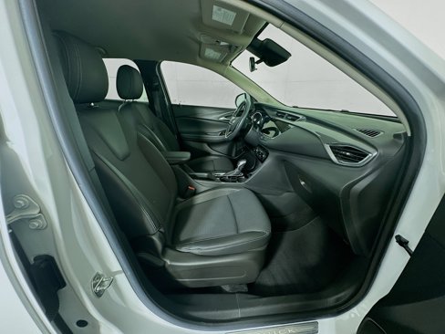 Used 2022 Buick Encore GX Select image 32