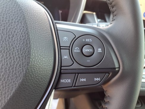New 2025 Toyota Corolla XSE image 18