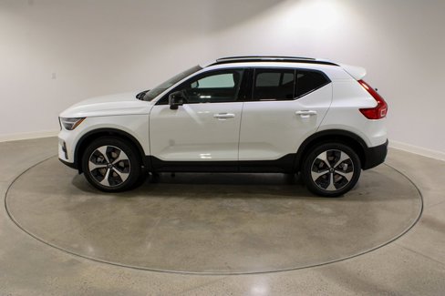 New 2026 Volvo XC40 B5 Plus w/ Protection Package Premier image 3