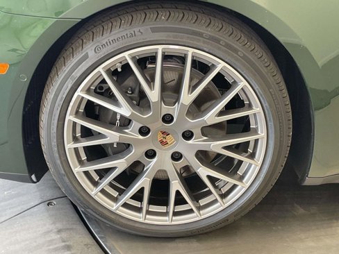 New 2025 Porsche Panamera image 11