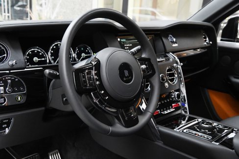 Certified 2024 Rolls-Royce Cullinan image 12