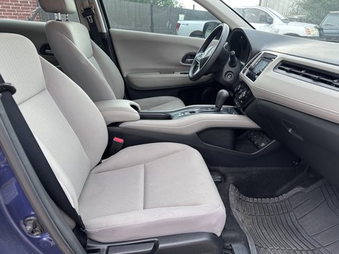 Used 2016 Honda HR-V LX image 17