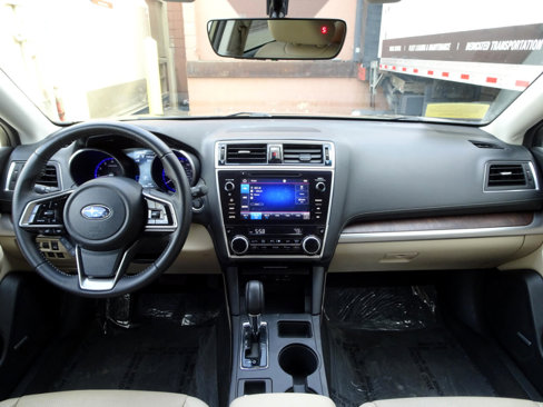 Used 2019 Subaru Outback 2.5i Limited w/ Popular Package #2 image 16