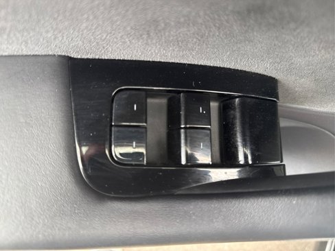 Used 2019 Tesla Model 3 Long Range image 37