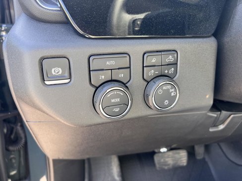 New 2025 Chevrolet Silverado 1500 LT w/ Safety Package image 34