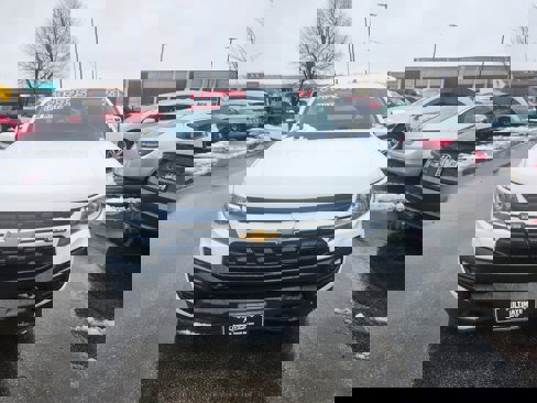 Used 2021 Chevrolet Colorado LT w/ Fleet Safety Package image 2