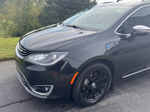 Used 2018 Chrysler Pacifica Limited w/ Advanced Safetytec Group image 5