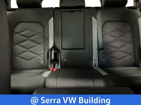 Certified 2025 Volkswagen Atlas Peak Edition SE image 11